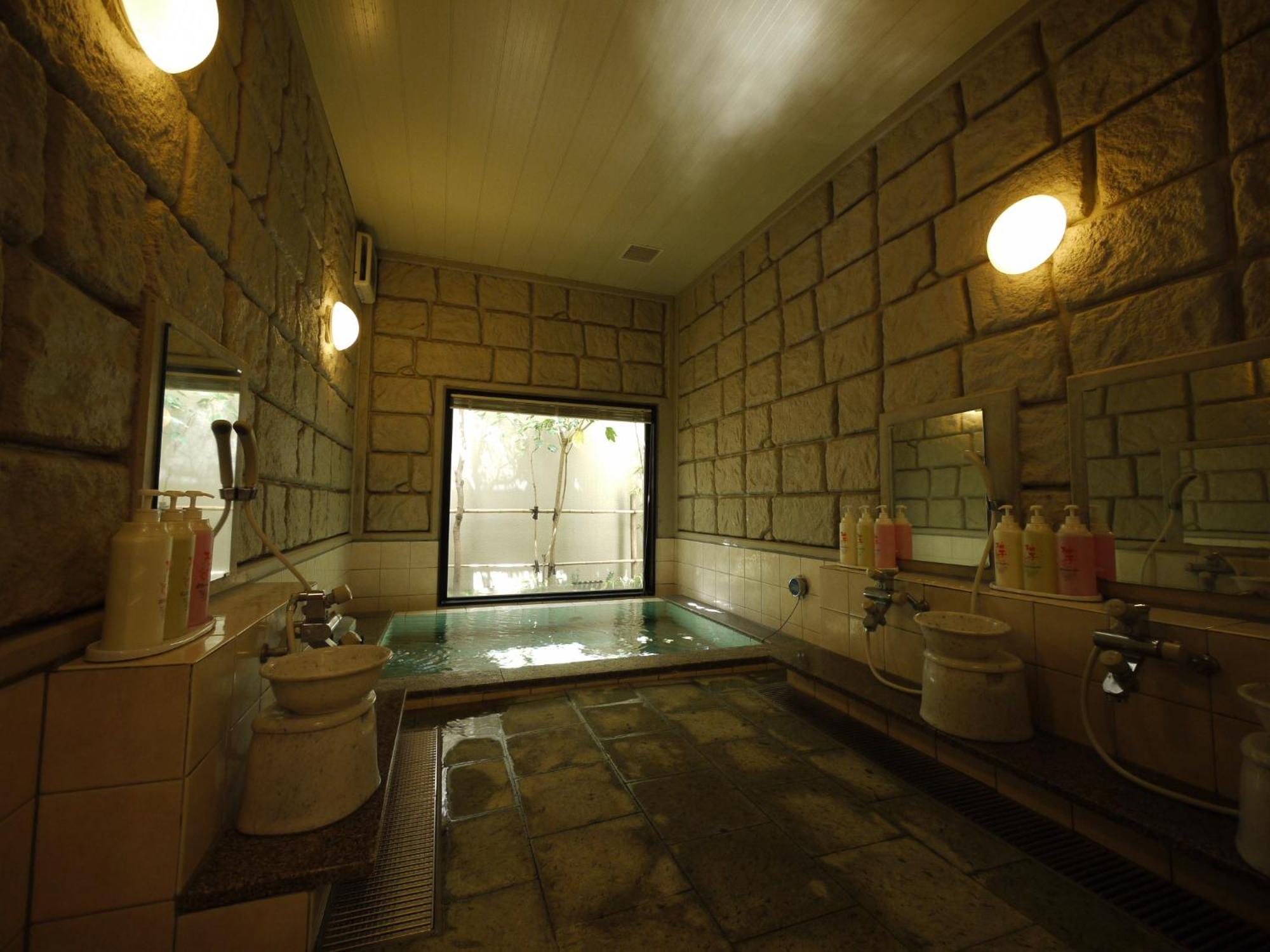 Hotel Route-inn Ekimae Tokoname