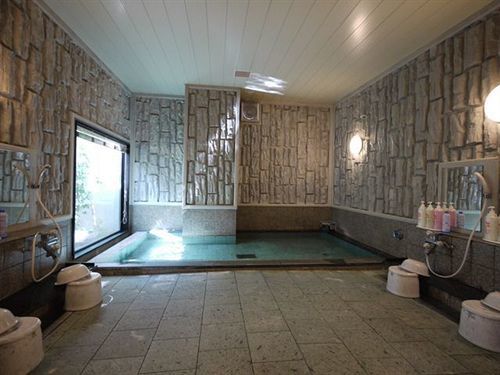 Hotel Route-inn Ekimae 3*